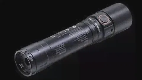 Fenix WF30RE Взрывозащищенный фонарь. Для чего он нужен?